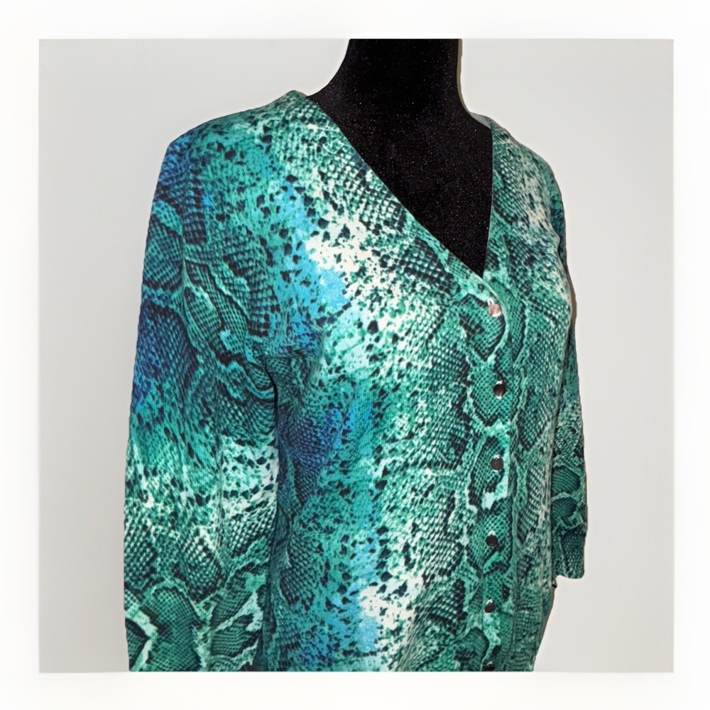 Nue Options Women's‎ Size Small Snakeskin Design V-Neck Cardigan Sweater